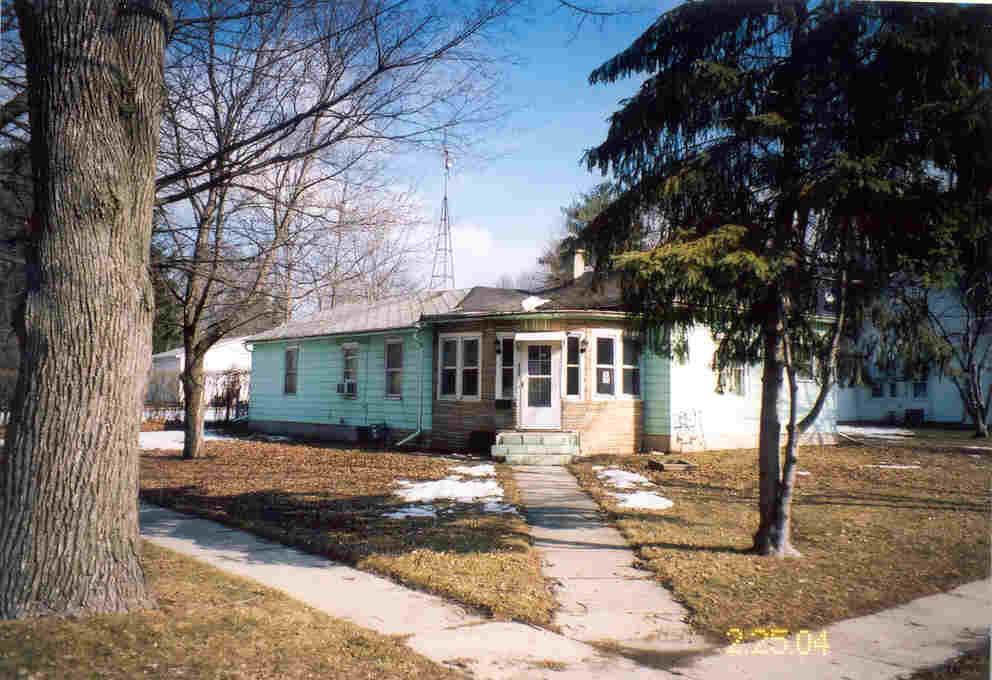 304 E North St., Whitewater, WI 53190