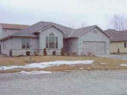 1311 West Heights Ct., West Bend, WI 53095