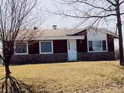 2935 Blue Jay Ct., Caledonia, WI 53402