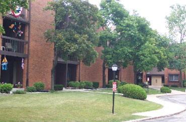 5200 S Tuckaway Blvd. #269, Greenfield, WI 53221