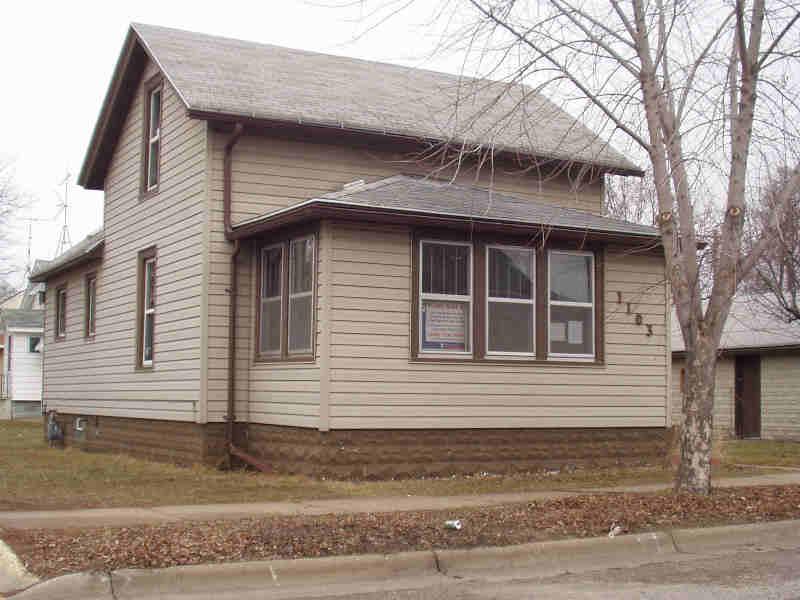 1103 Hayes St., La Crosse, WI 54602