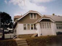 5529 N 32nd St, Milwaukee, WI 53209