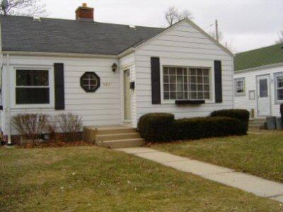5011 N Marlborough Dr., Whitefish Bay, WI 53217