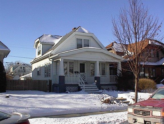 3361 S 9th St., Milwaukee, WI 53215