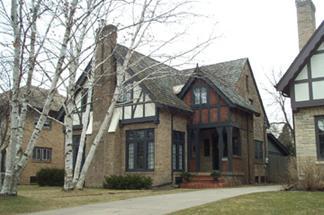 6049 N Bay Ridge Ave., Whitefish Bay, WI 53217