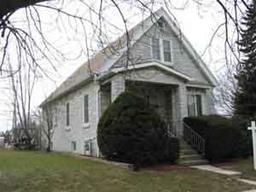 3715 E Pulaski, Cudahy, WI 53110