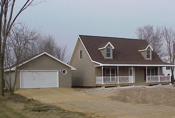 538 Valencia Dr, Delavan, WI 53115