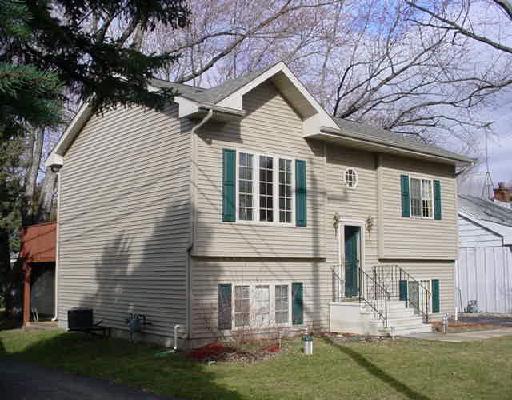 12142 223 Ave., Salem, WI 53168