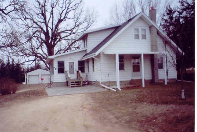 2106 Sandlake Rd., Holmen, WI 54636