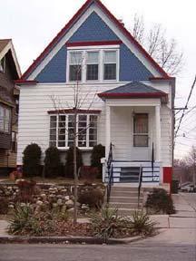 1019 E Idaho St., Milwaukee, WI 53207
