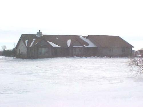 W5057 Farm Village Ln., La Grange, WI 53121