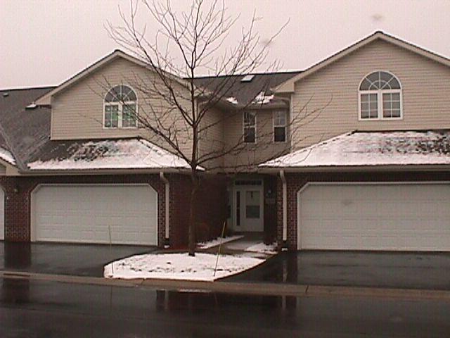 7871 S Scepter #3, Franklin, WI 53132