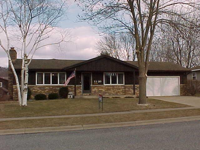 1100 N Oak Ave., Onalaska, WI 54650