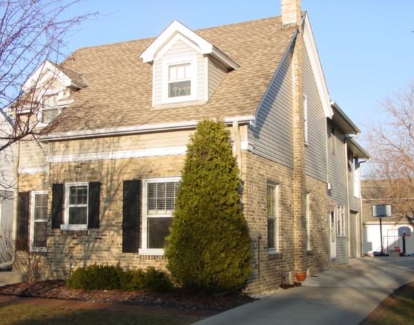 5568 N Kent Ave, Whitefish Bay, WI 53217