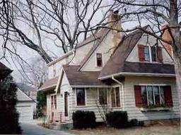 4317 N Woodburn St., Shorewood, WI 53211