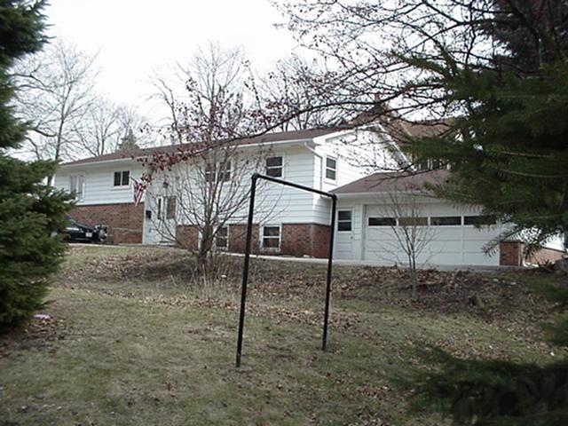 521 Union St., Hartford, WI 53027