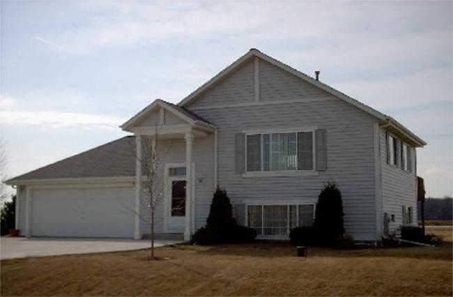 W6021 Mariner Hills Tr., La Grange, WI 53121