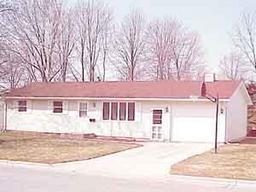 611 Mark Dr., Sheboygan Falls, WI 53085