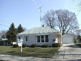 1713 Orchard St., Racine, WI 53405