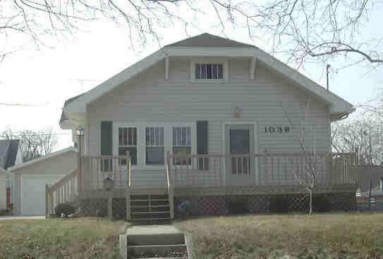 1036 N 15th St., Manitowoc, WI 54220