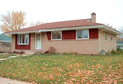 5620 51st Ave, Kenosha, WI 53144