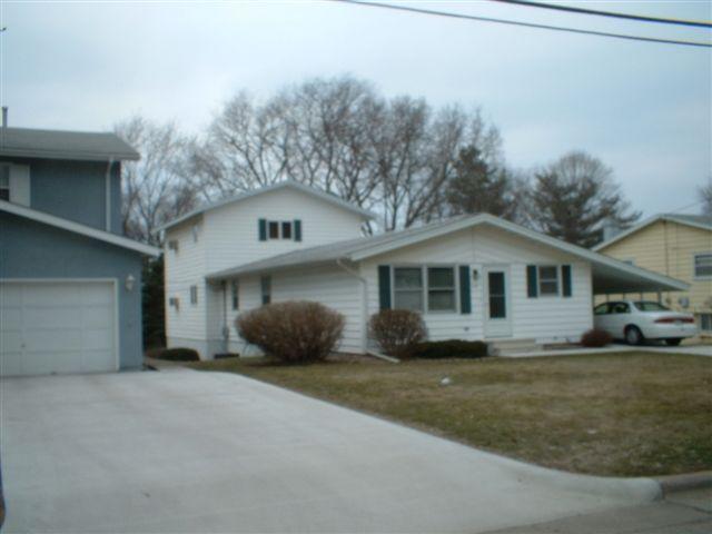 224 S 28th St., La Crosse, WI 54601