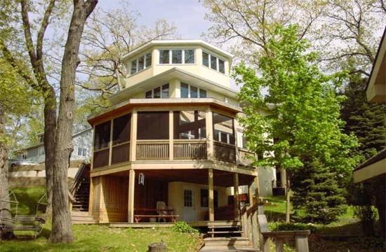 N8772 Wilmers Point, East Troy, WI 53120