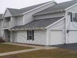 284 Minz Park Cir. #3, West Bend, WI 53095