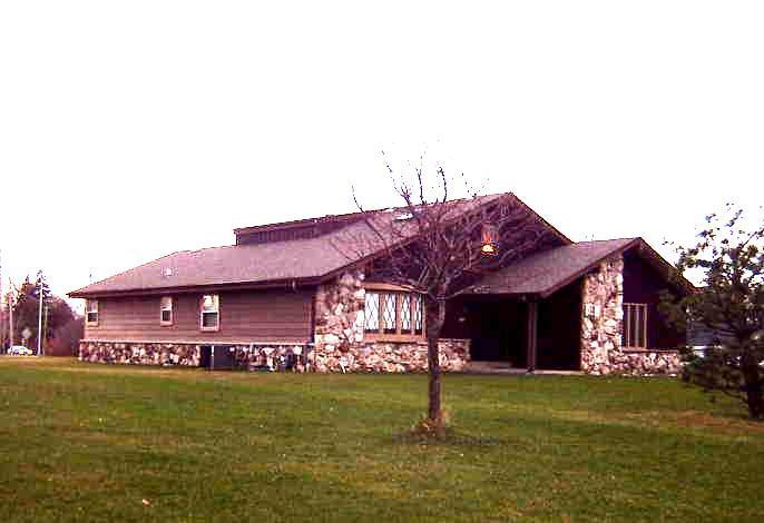 4668 S 92nd, Greenfield, WI 53228