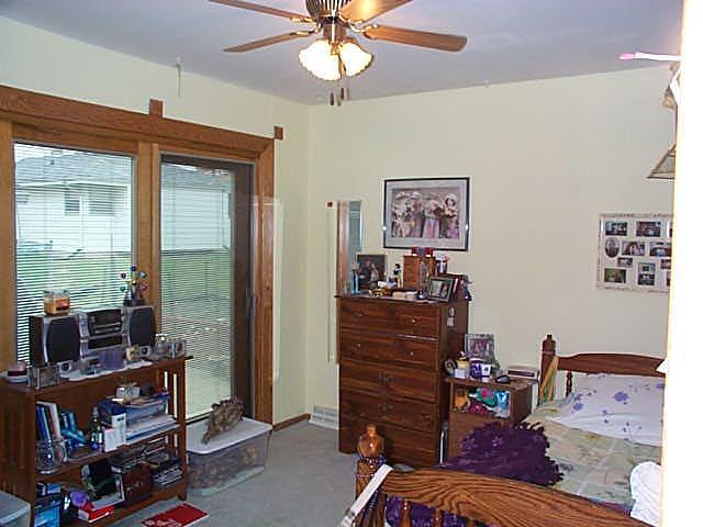 4202 S 92nd St., Greenfield, WI 53228