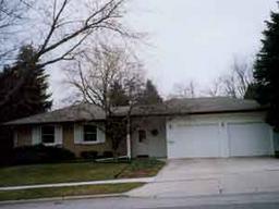 1419 Oak St., West Bend, WI 53095