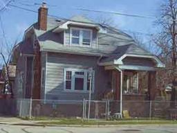 1026 Albert St, Racine, WI 53404