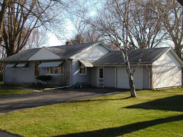 1307 Valview Ct., Watertown, WI 53098