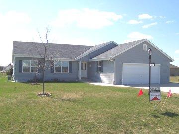503 Eastwood Ct., Eagle, WI 53119