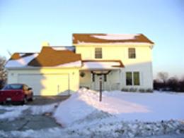 8570 S Whitney Dr., Oak Creek, WI 53154