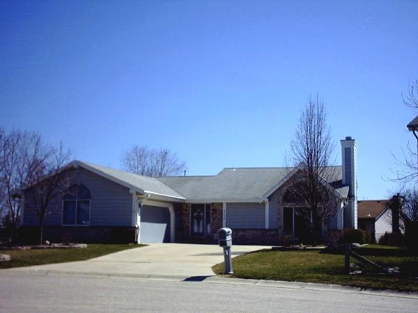 4248 W Pebble Beach Ct., Franklin, WI 53132
