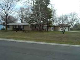 9629 Caddy Ln., Caledonia, WI 53108