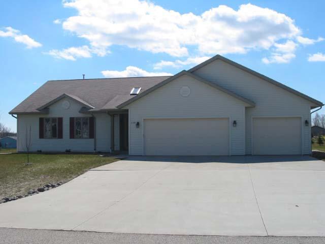 5105 W Ridgeview Av, Sheboygan, WI 53083
