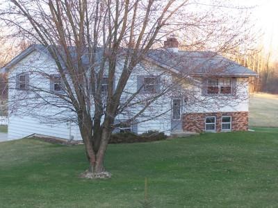 7900 S Sprague, Eagle, WI 53119