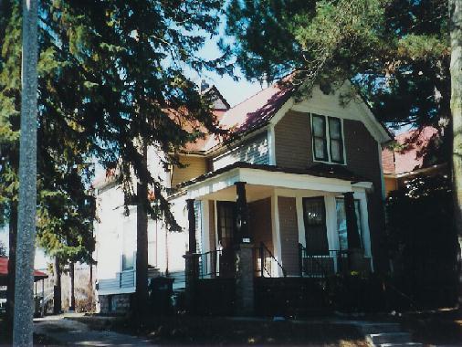 2969 S Wentworth, Milwaukee, WI 53207