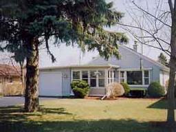 911 Highland Ave, Watertown, WI 53098