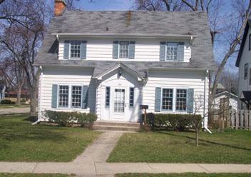 432 W State St., Burlington, WI 53105