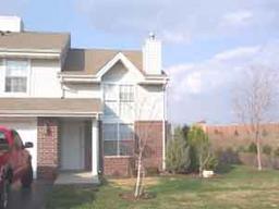 625 Westfield Way #D, Pewaukee, WI 53072