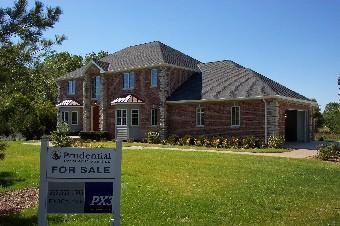 10702 48th Ave, Pleasant Prairie, WI 53158