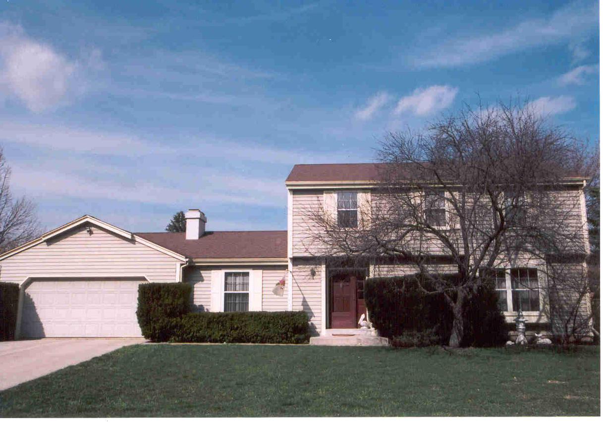 7140 N Longview Ave., Glendale, WI 53209