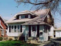 6312 W North Ave, Wauwatosa, WI 53213