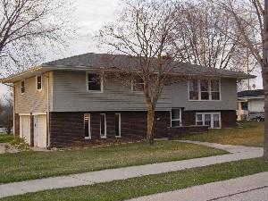 548 Deer Pass, Saukville, WI 53080
