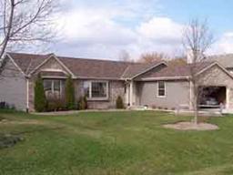 824 Ridgemont Dr., Burlington, WI 53105