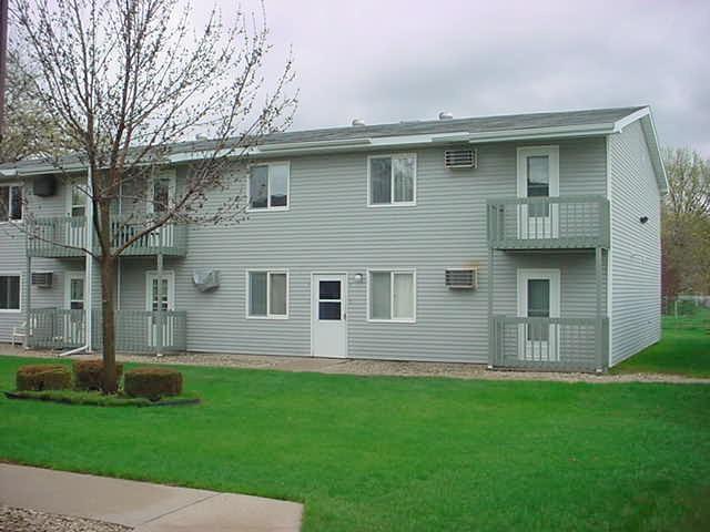 1428 Redfield, La Crosse, WI 54601