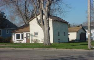 221 N 6th Ave., Onalaska, WI 54650